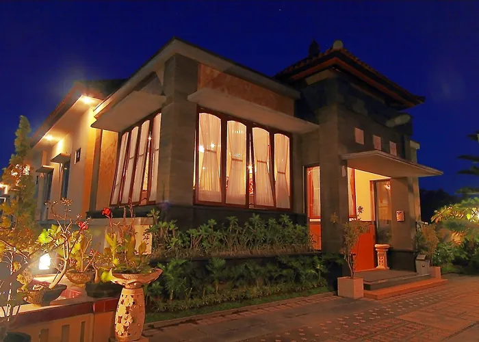 Puri Nusa Indah ホテル 2*